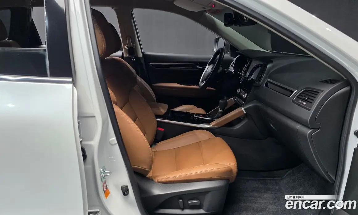Renault (Samsung) QM6 2023 2.0 автомат (гидро), фото 16