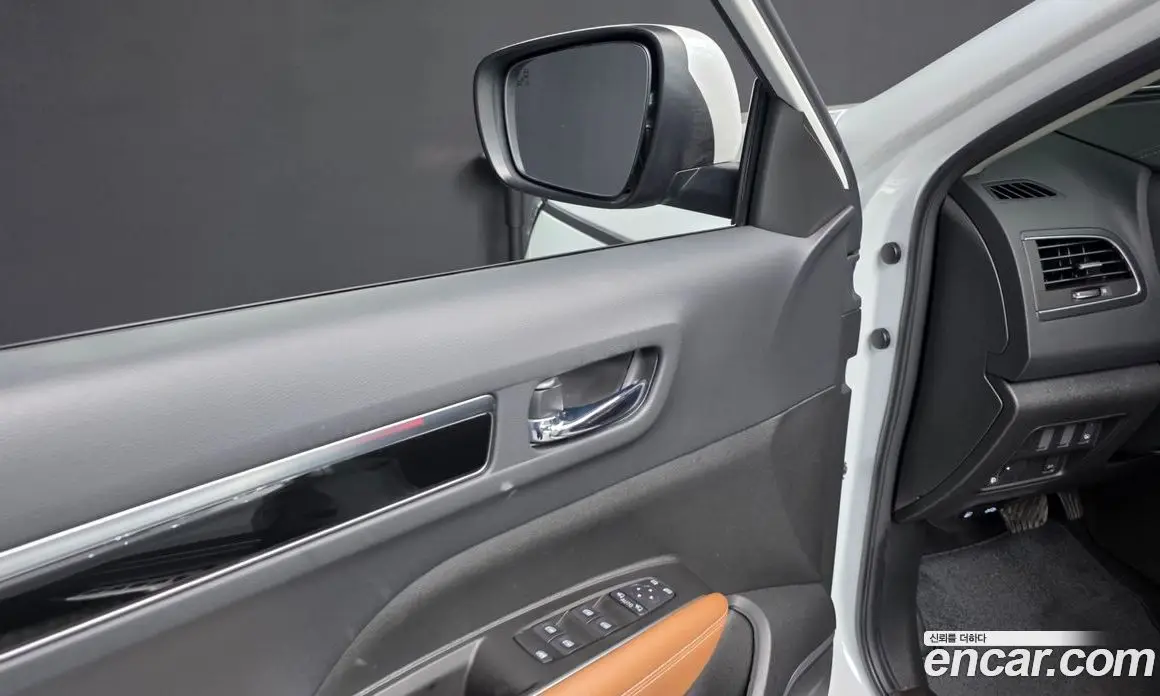 Renault (Samsung) QM6 2023 2.0 автомат (гидро), фото 26