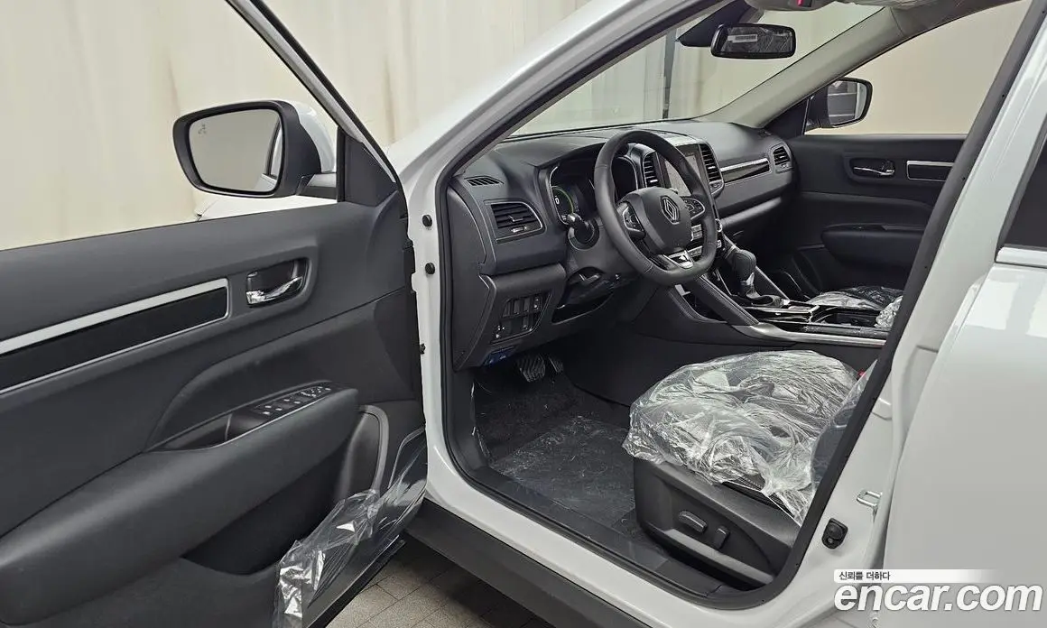 Renault (Samsung) QM6 2026 2.0 автомат (гидро), фото 13 Renault (Samsung) QM6 2026 2.0 автомат (гидро), фото 13