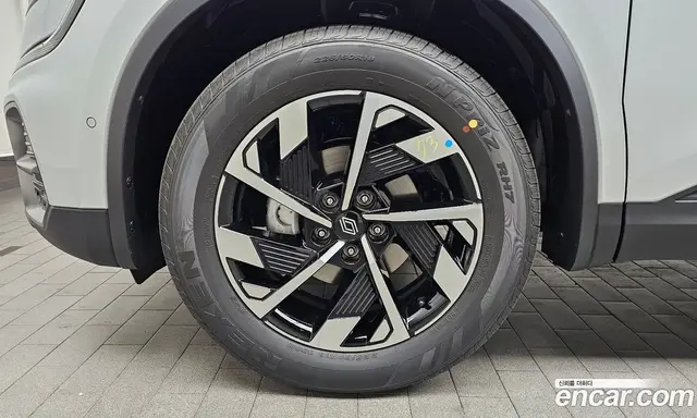 Renault (Samsung) QM6 2026 2.0 автомат (гидро), миниатюра 5 Renault (Samsung) QM6 2026 2.0 автомат (гидро), миниатюра 5