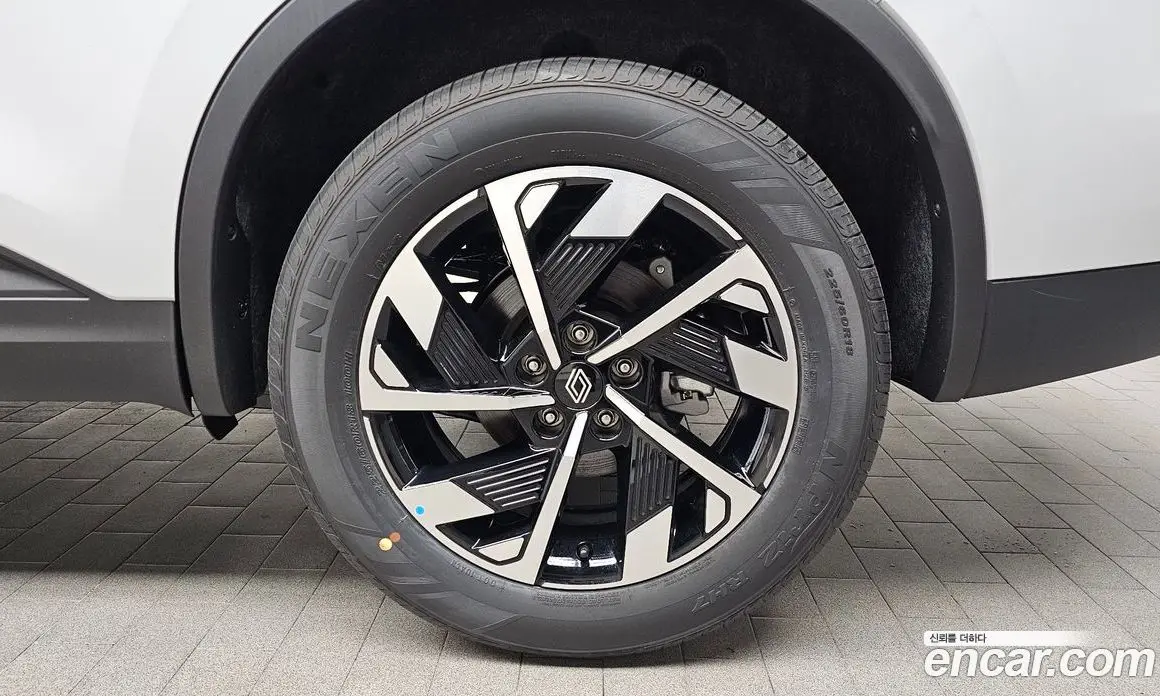 Renault (Samsung) QM6 2026 2.0 автомат (гидро), фото 7 Renault (Samsung) QM6 2026 2.0 автомат (гидро), фото 7