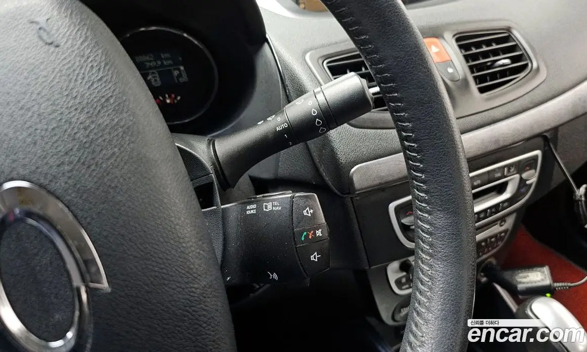 Renault (Samsung) SM3 2009 1.6 автомат (гидро), фото 16