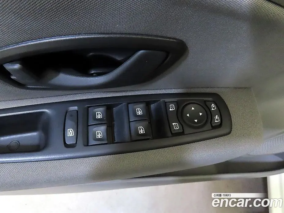 Renault (Samsung) SM3 2012 1.6 автомат (вариатор), фото 15