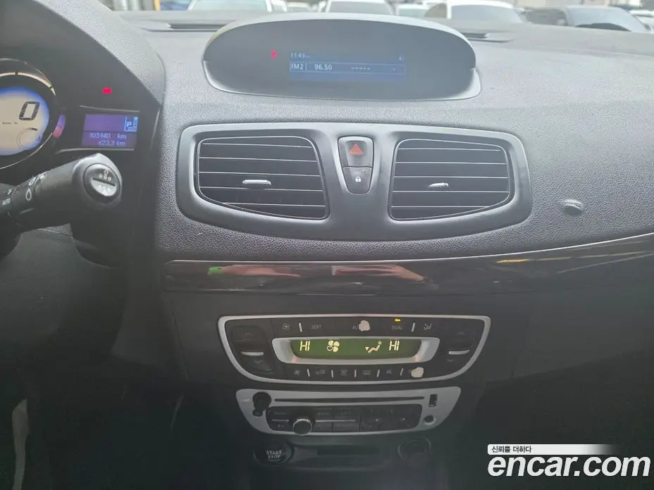 Renault (Samsung) SM3 2013 1.6 автомат (гидро), фото 7 Renault (Samsung) SM3 2013 1.6 автомат (гидро), фото 7