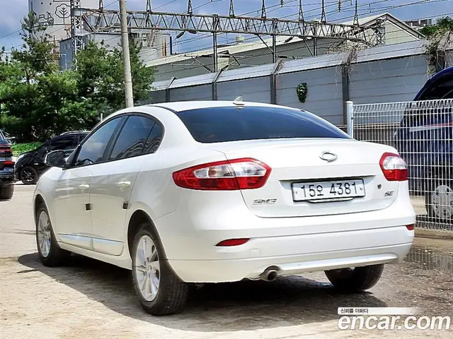 Renault (Samsung) SM3 2015 1.6 автомат (гидро), миниатюра 3