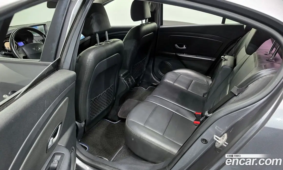 Renault (Samsung) SM3 2018 0.1 автомат (гидро), фото 12