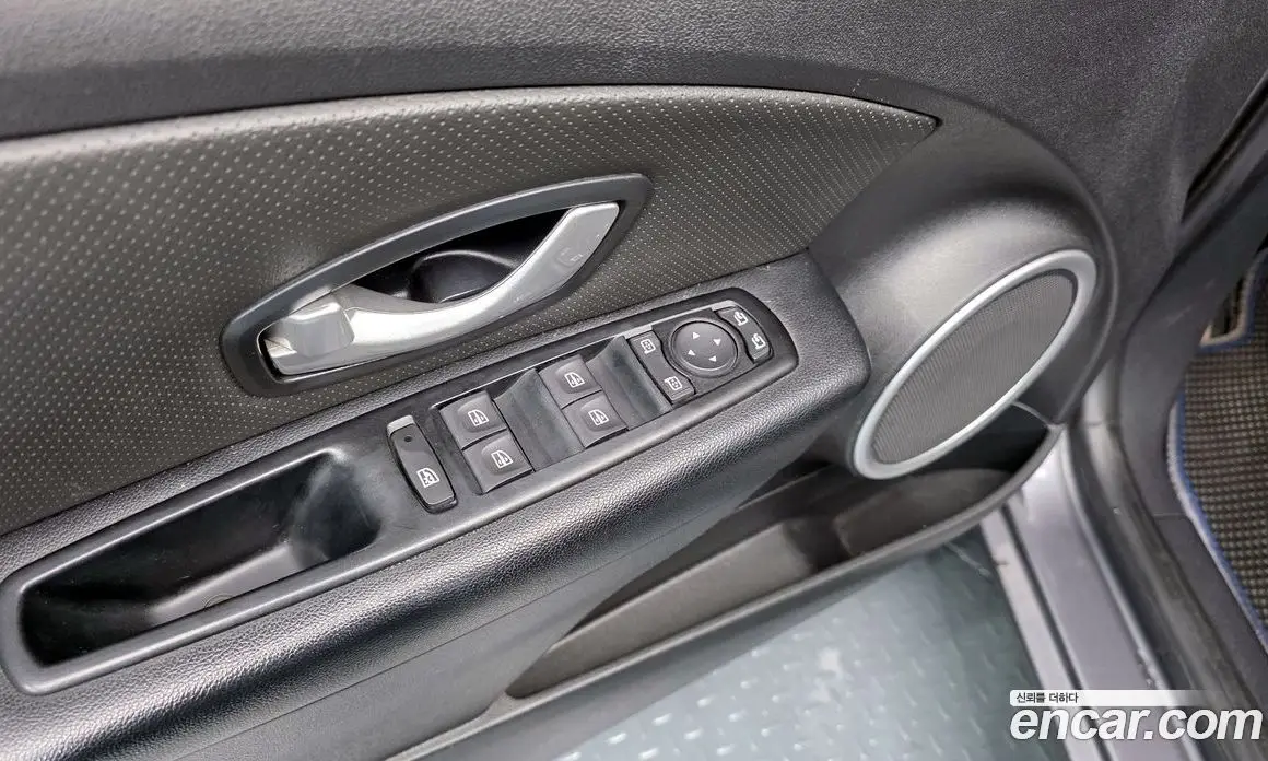 Renault (Samsung) SM3 2018 0.1 автомат (гидро), фото 17