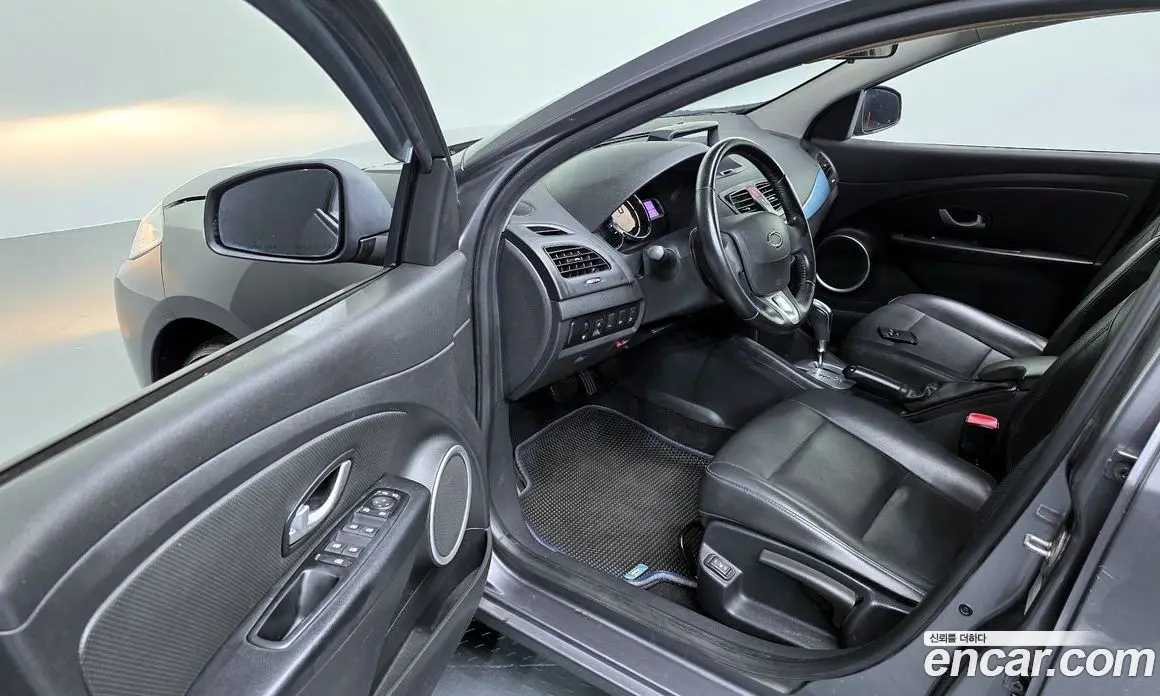 Renault (Samsung) SM3 2018 0.1 автомат (гидро), фото 10