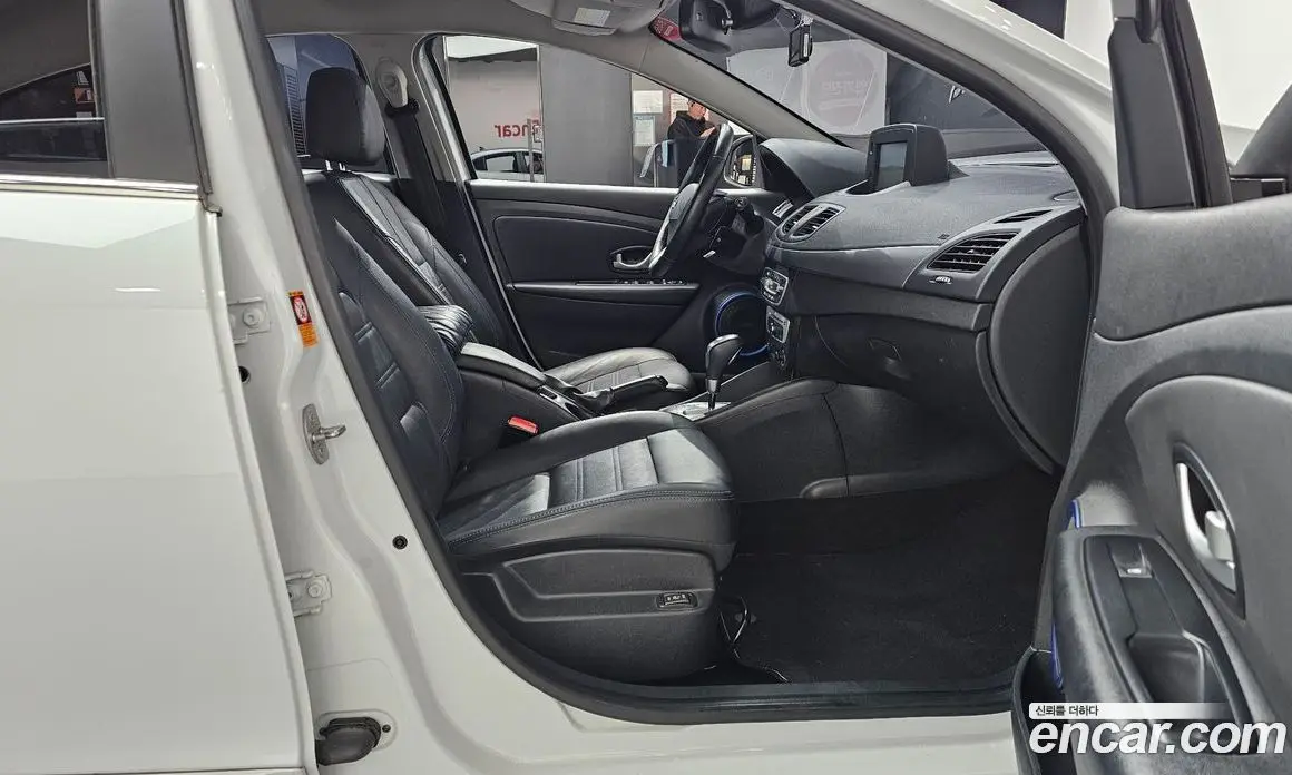 Renault (Samsung) SM3 2019 0.1 автомат (гидро), фото 11