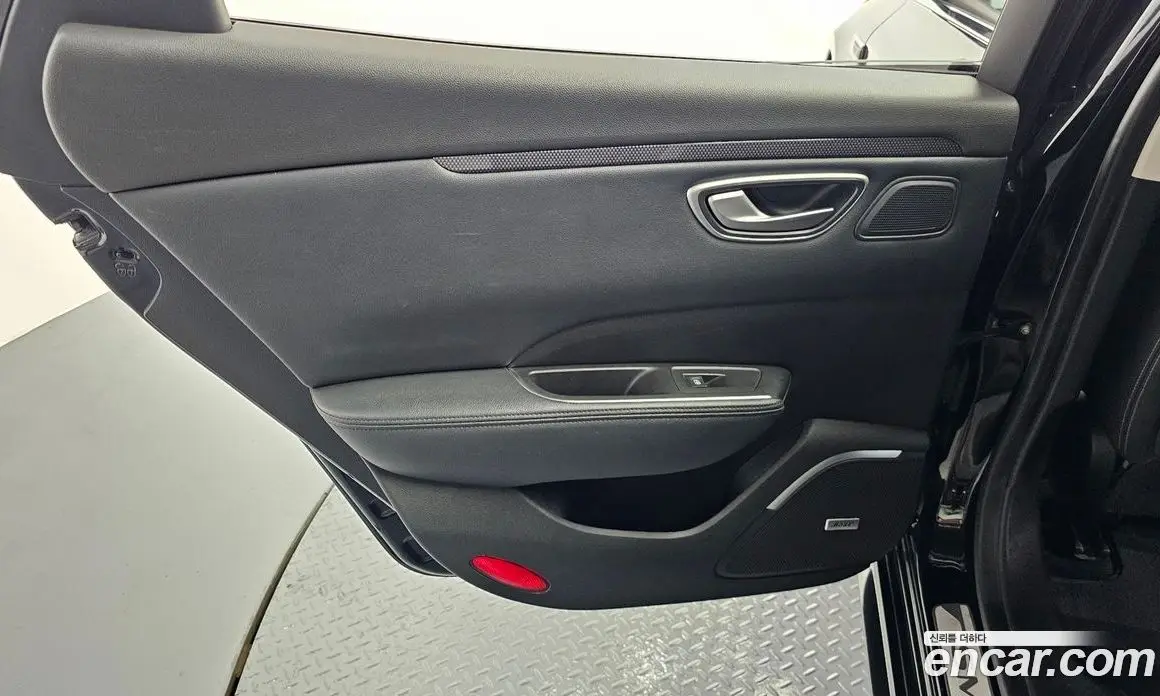 Renault (Samsung) SM6 2016 2.0 автомат (гидро), фото 15 Renault (Samsung) SM6 2016 2.0 автомат (гидро), фото 15