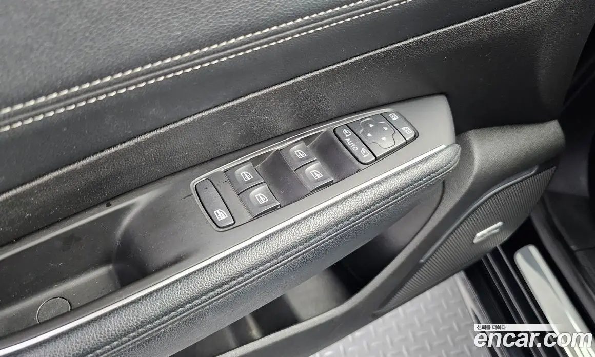 Renault (Samsung) SM6 2016 2.0 автомат (гидро), фото 23 Renault (Samsung) SM6 2016 2.0 автомат (гидро), фото 23