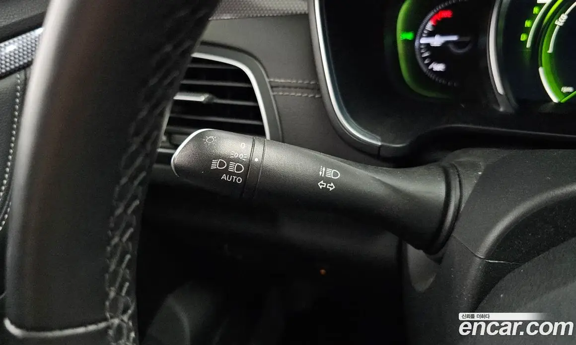 Renault (Samsung) SM6 2016 2.0 автомат (гидро), фото 29 Renault (Samsung) SM6 2016 2.0 автомат (гидро), фото 29