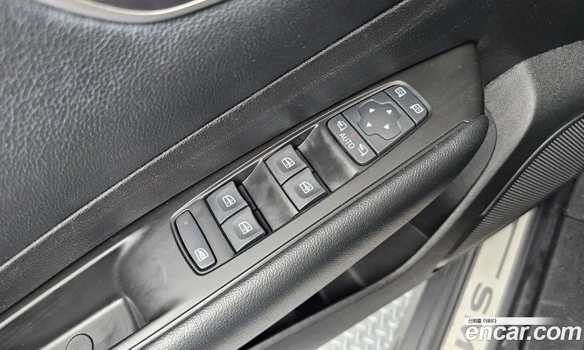 Renault (Samsung) SM6 2017 2.0 автомат (гидро), фото 28 Renault (Samsung) SM6 2017 2.0 автомат (гидро), фото 28