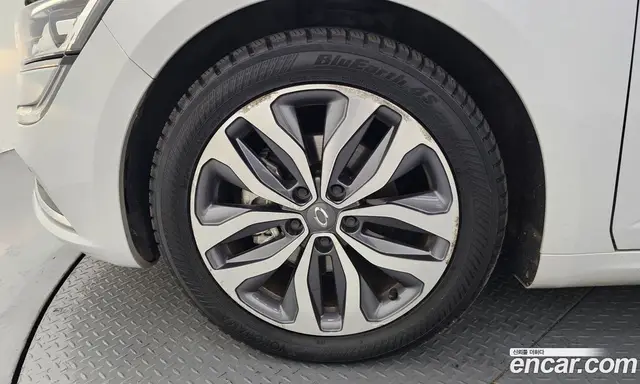 Renault (Samsung) SM6 2017 2.0 автомат (гидро), миниатюра 5