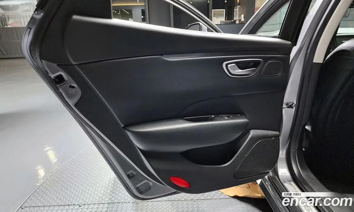Renault (Samsung) SM6 2017 2.0 автомат (гидро), фото 15