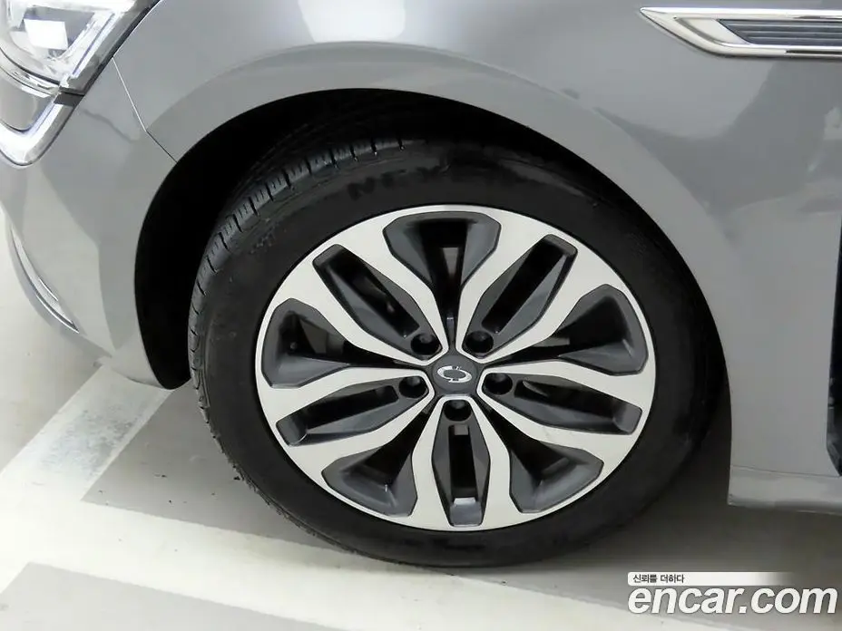 Renault (Samsung) SM6 2017 2.0 автомат (гидро), фото 17