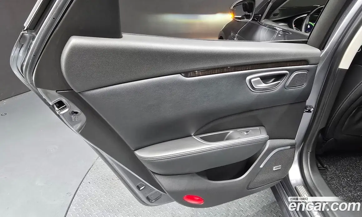 Renault (Samsung) SM6 2017 2.0 автомат (гидро), фото 14
