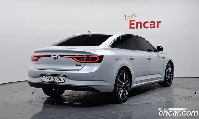 Renault (Samsung) SM6 2018 2.0 автомат (гидро), миниатюра 2