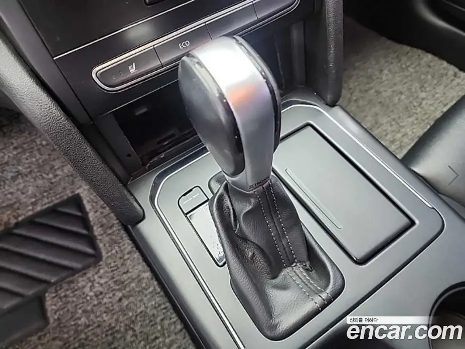 Renault (Samsung) SM6 2019 2.0 автомат (вариатор), фото 9