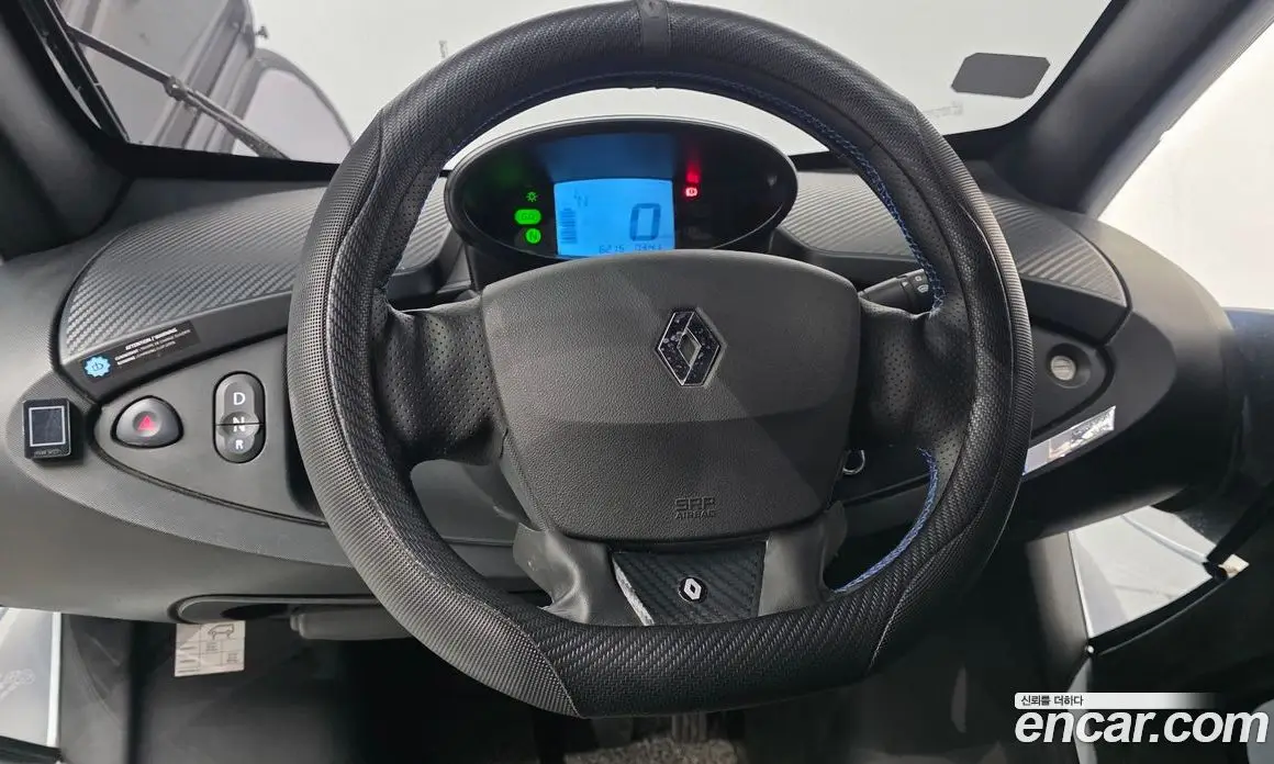 Renault (Samsung) Twizy 2017 0.1 автомат (гидро), фото 12