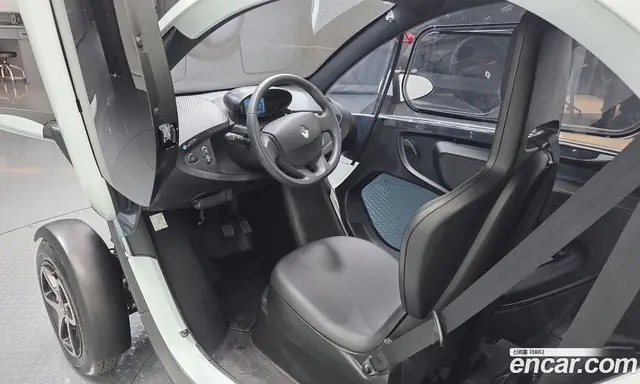 Renault (Samsung) Twizy 2017 0.1 автомат (гидро), миниатюра 10