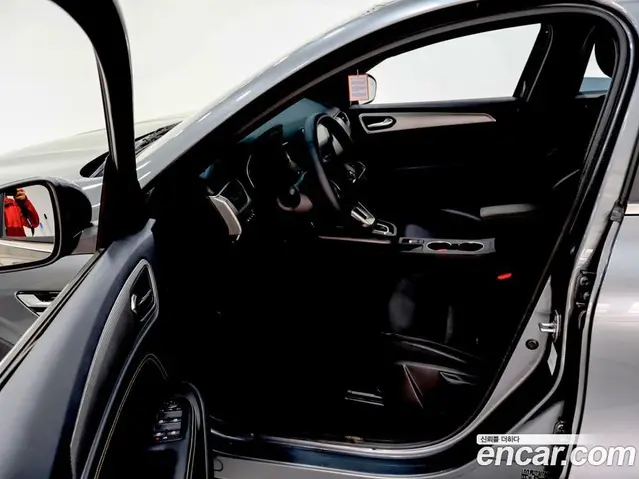 Renault (Samsung) XM3 2023 1.6 автомат (гидро), миниатюра 9