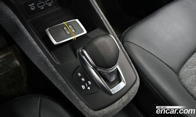 Renault (Samsung) Zoe 2021 0.2 автомат (гидро), миниатюра 12