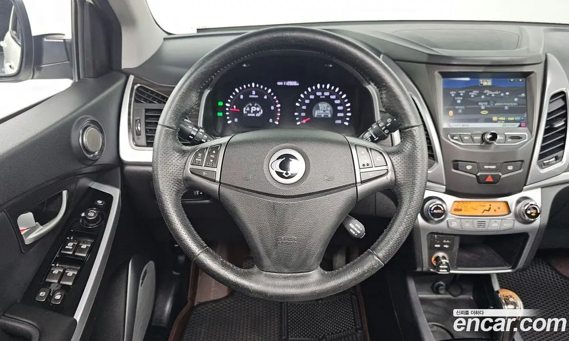 SsangYong Korando 2014 2.0 автомат (гидро), фото 13