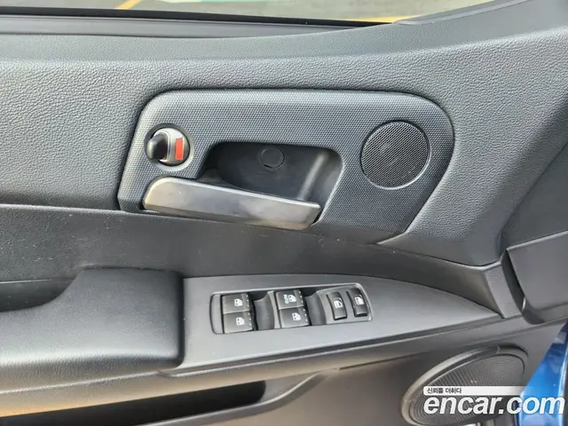 SsangYong Korando 2016 2.0 автомат (гидро), миниатюра 12