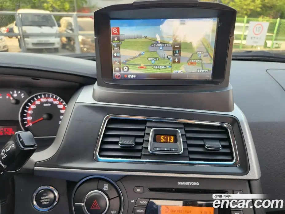SsangYong Korando 2016 2.0 автомат (гидро), фото 18