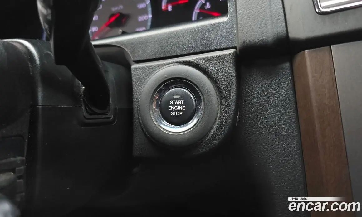 SsangYong Rexton 2014 2.0 автомат (гидро), фото 18