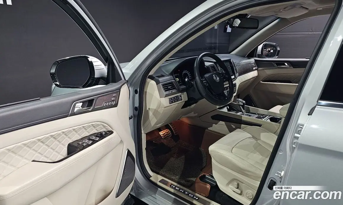 SsangYong Rexton 2018 2.2 автомат (гидро), фото 16