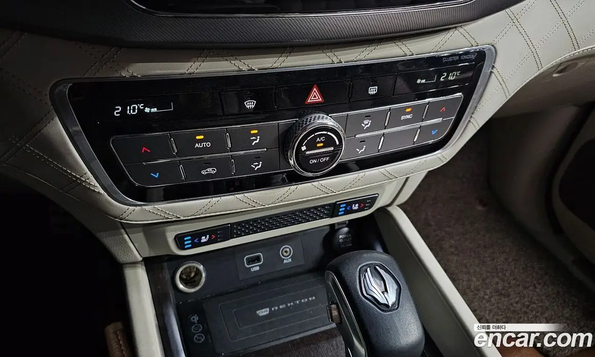 SsangYong Rexton 2018 2.2 автомат (гидро), фото 23