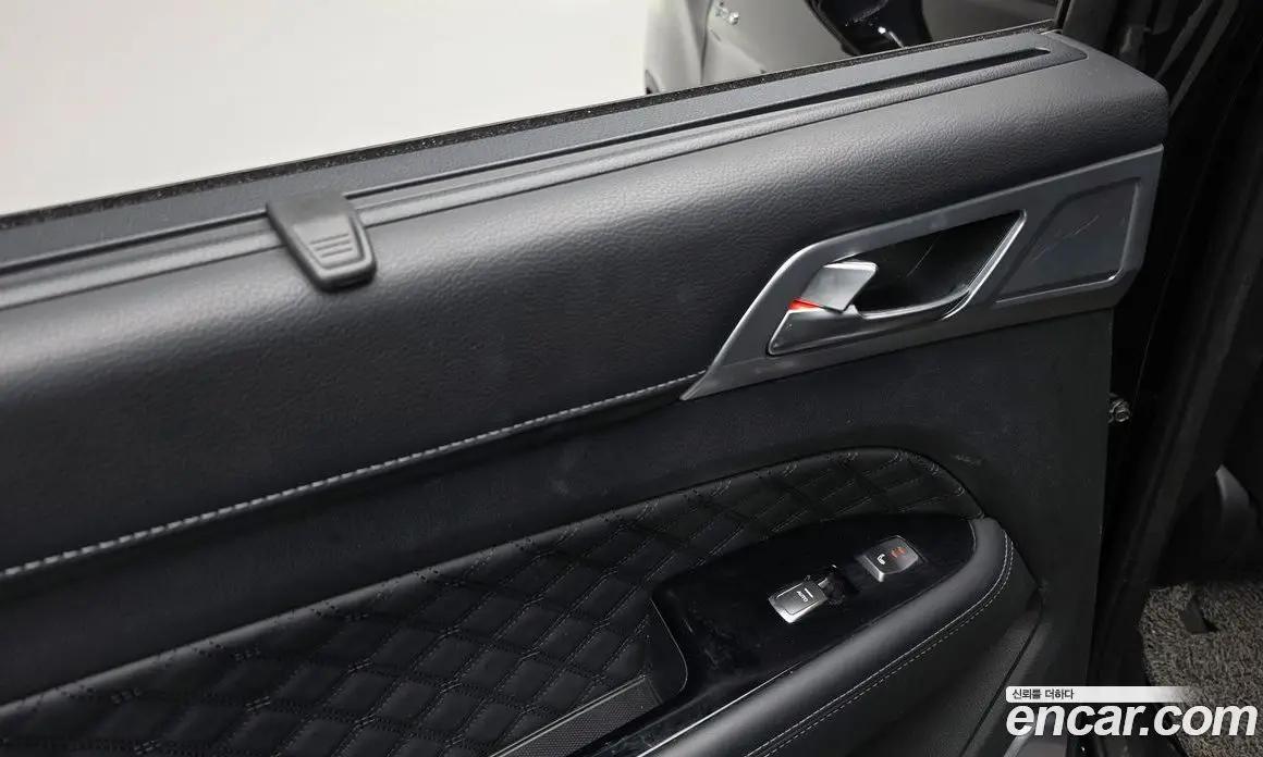 SsangYong Rexton 2021 2.2 автомат (гидро), фото 18