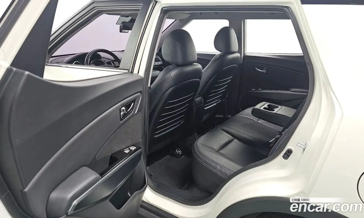 SsangYong TIBOLI 2016 1.6 автомат (гидро), фото 12