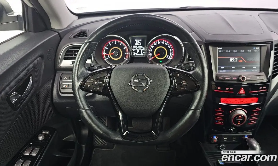 SsangYong TIBOLI 2016 1.6 автомат (гидро), фото 13