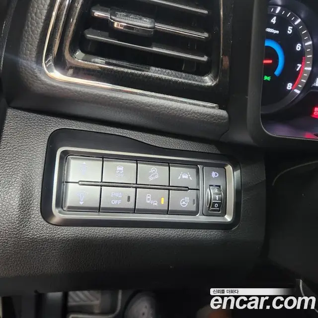 SsangYong TIBOLI 2022 1.5 автомат (гидро), миниатюра 12