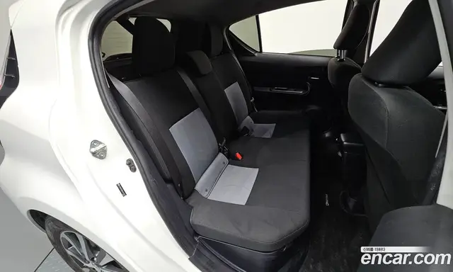 Toyota Prius 2018 1.5 автомат (гидро), миниатюра 11 Toyota Prius 2018 1.5 автомат (гидро), миниатюра 11