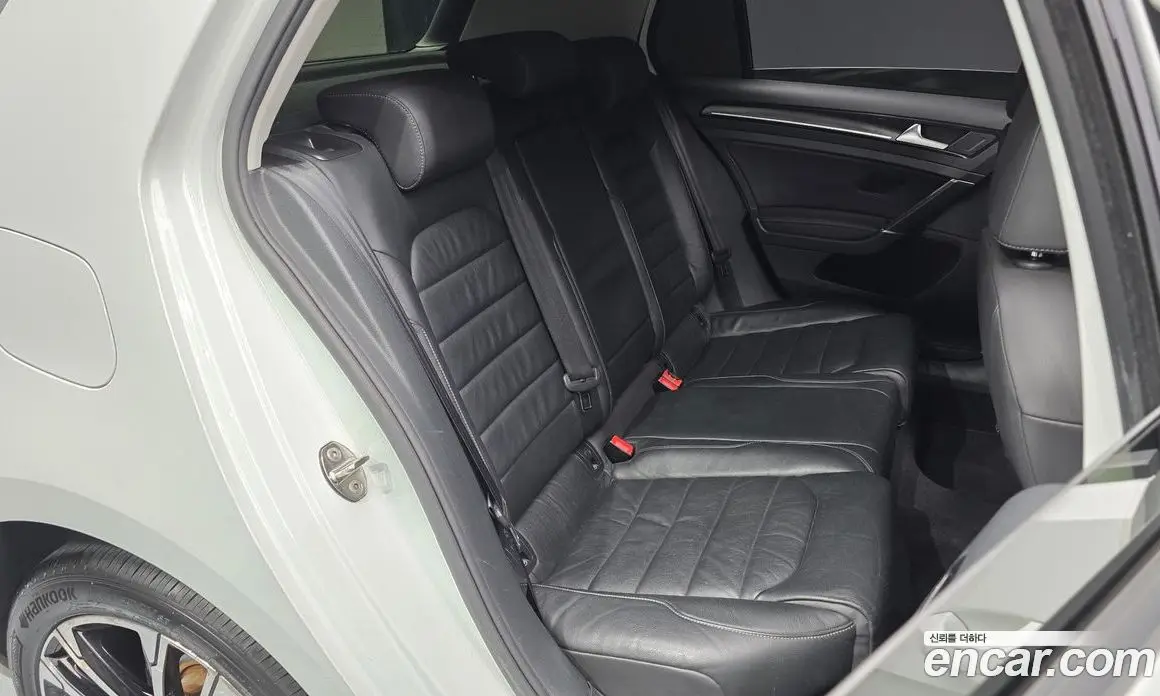 Volkswagen Golf 2013 2.0 автомат (гидро), фото 11