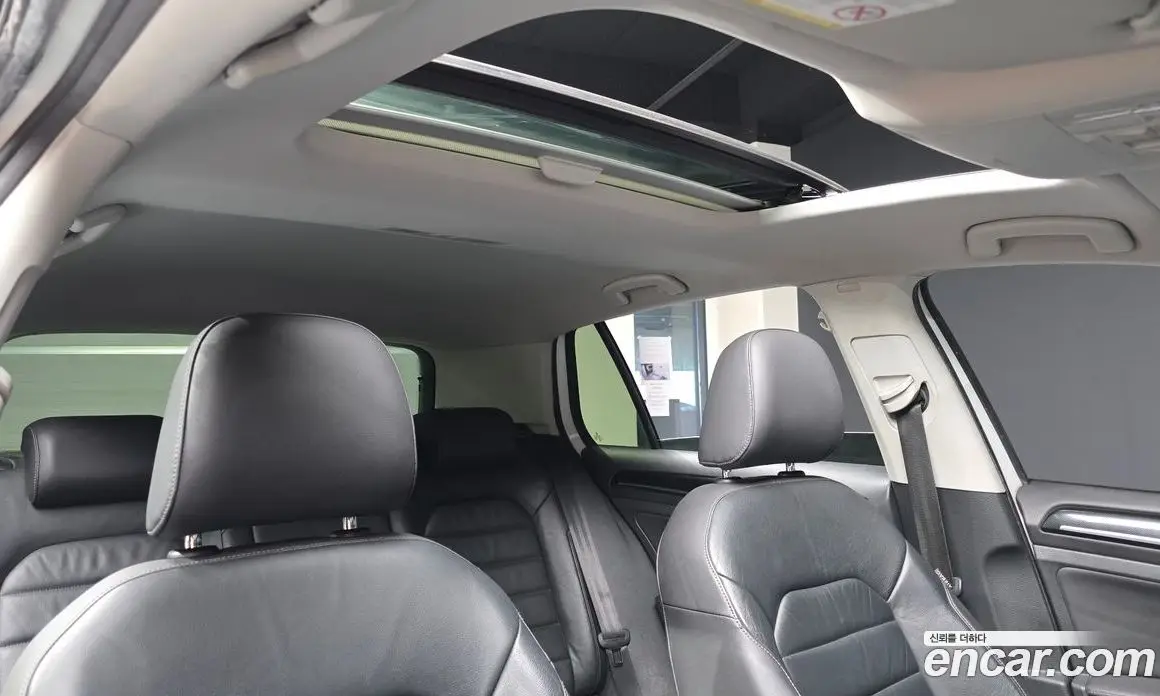 Volkswagen Golf 2013 2.0 автомат (гидро), фото 13