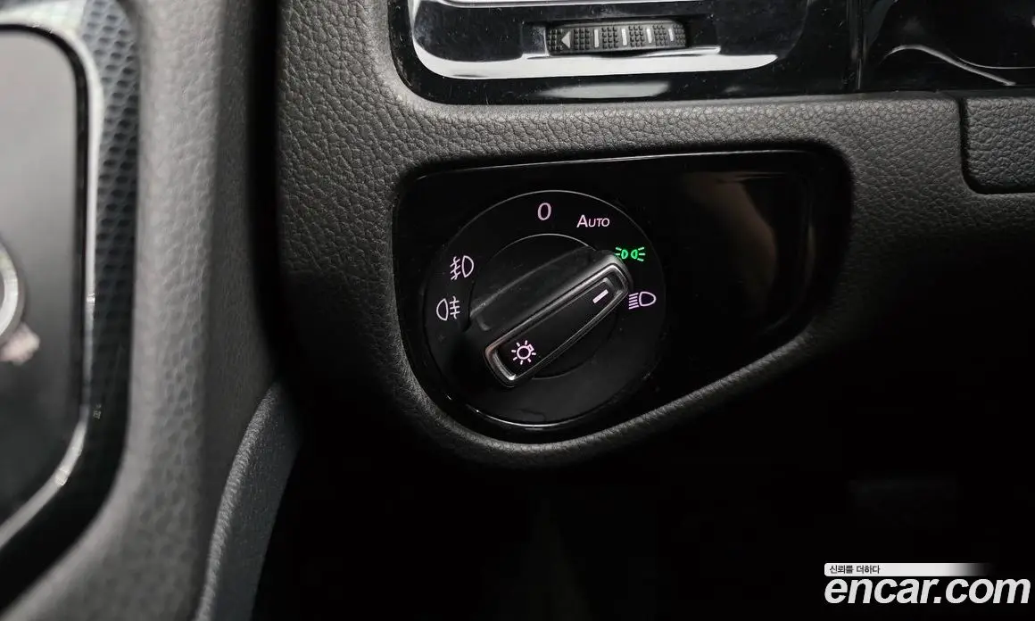 Volkswagen Golf 2013 2.0 автомат (гидро), фото 15
