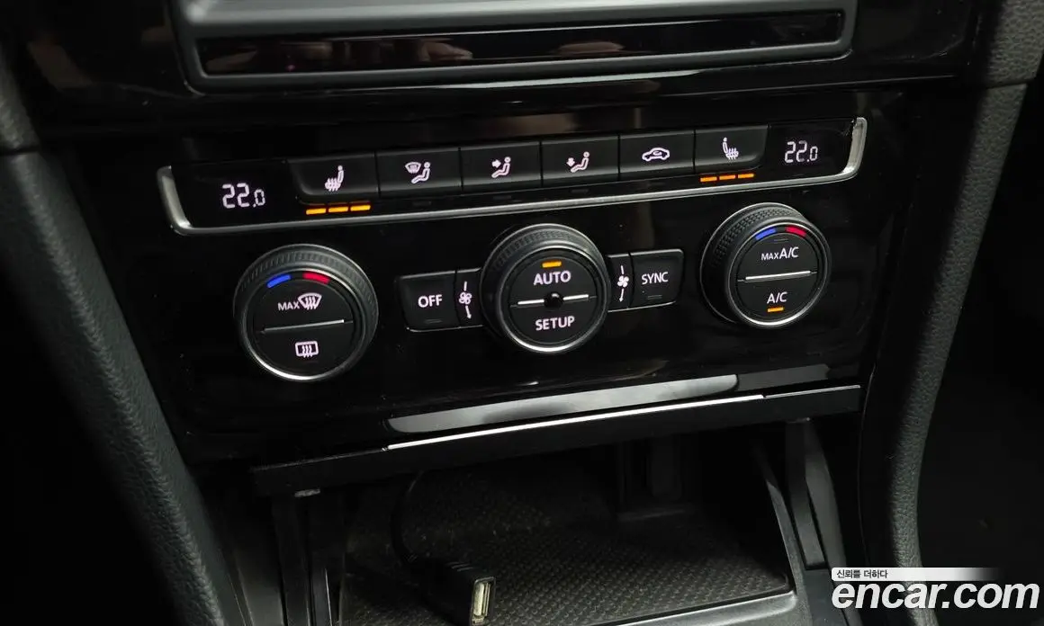Volkswagen Golf 2013 2.0 автомат (гидро), фото 19
