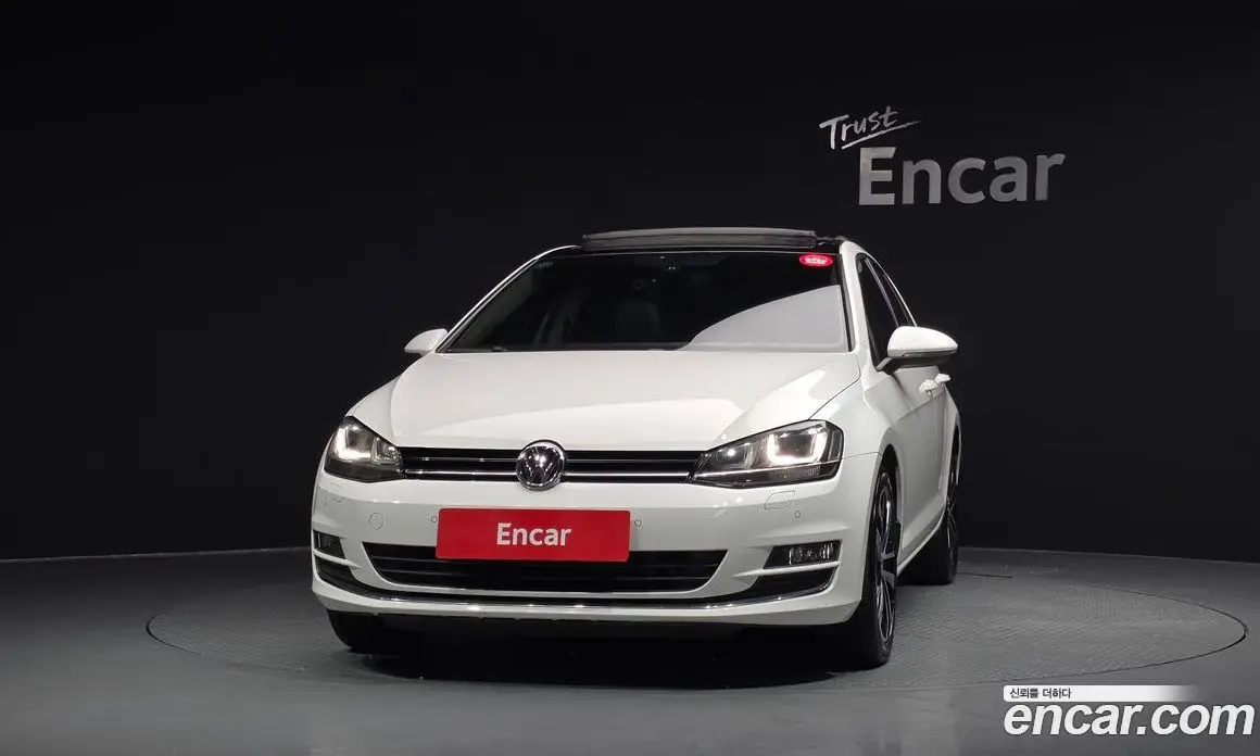Volkswagen Golf 2013 2.0 автомат (гидро), фото 3