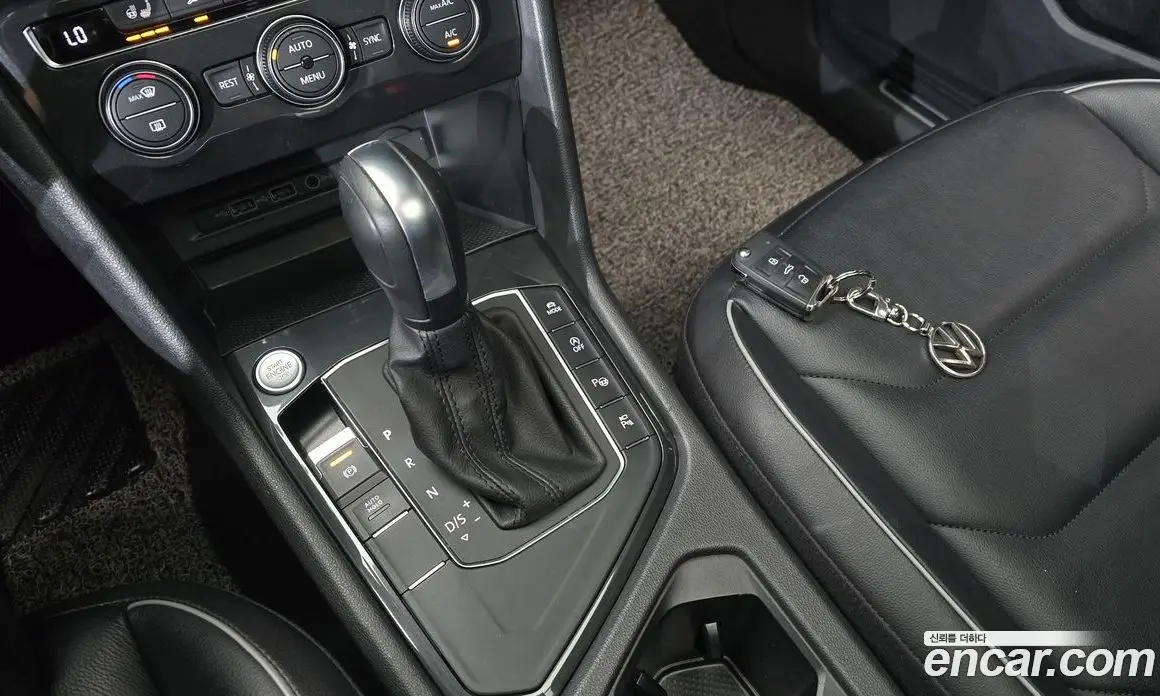 Volkswagen Tiguan 2020 2.0 автомат (гидро), фото 12