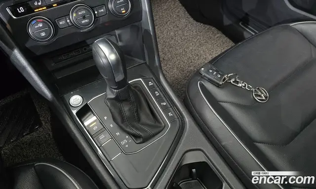 Volkswagen Tiguan 2020 2.0 автомат (гидро), миниатюра 12