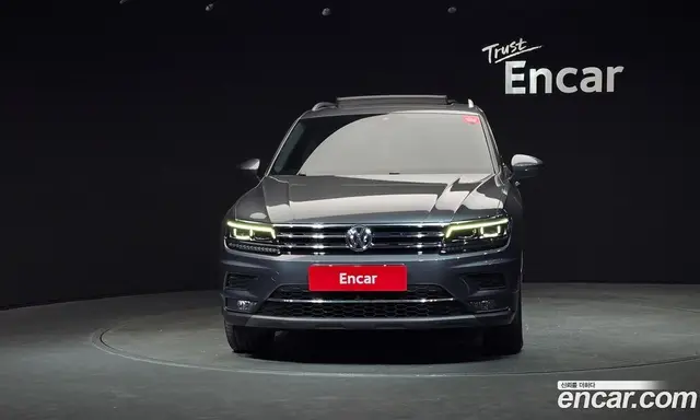 Volkswagen Tiguan 2020 2.0 автомат (гидро), миниатюра 3