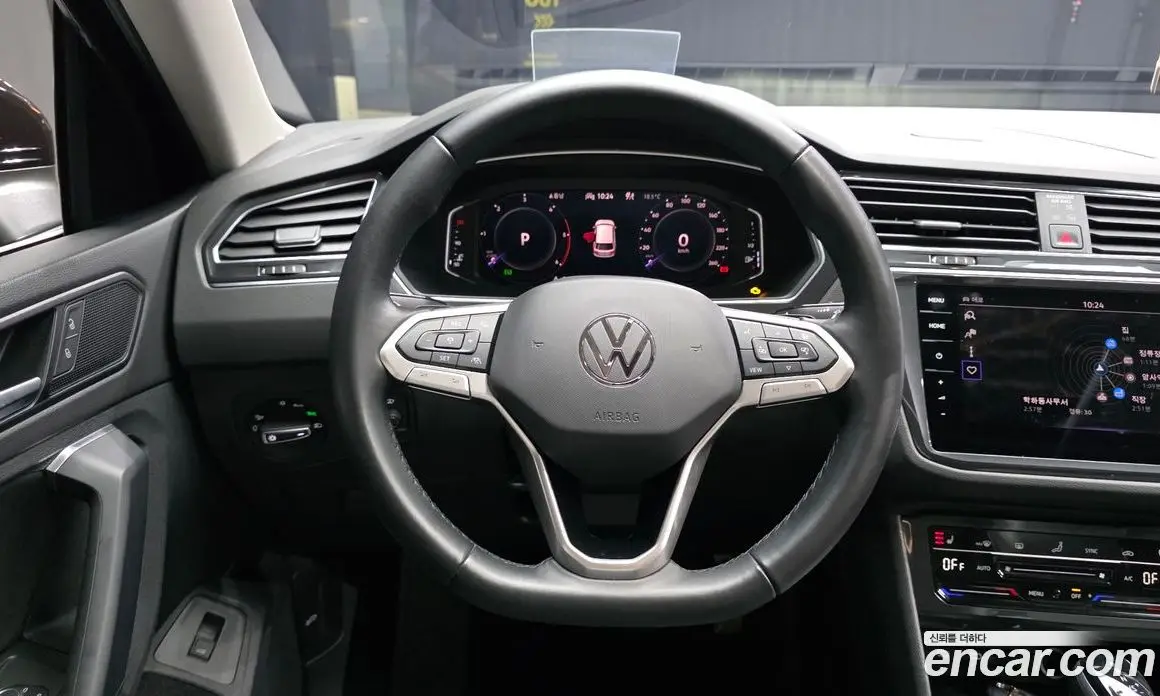Volkswagen Tiguan 2023 2.0 автомат (гидро), фото 13