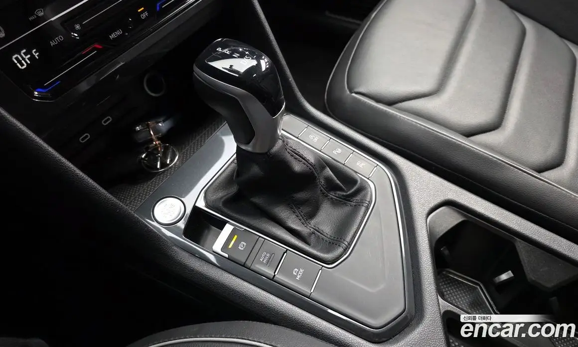 Volkswagen Tiguan 2023 2.0 автомат (гидро), фото 9