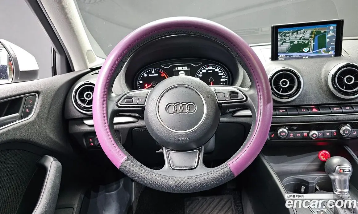 Audi A3 2016 2.0 автомат (гидро), фото 12