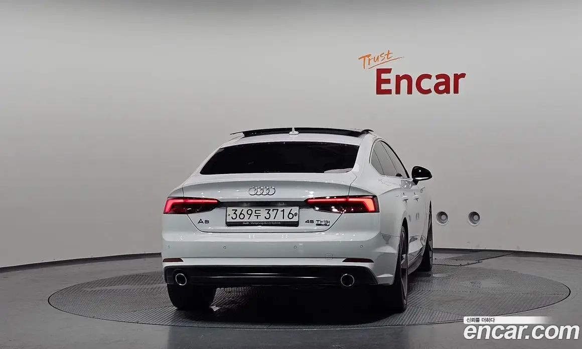 Audi A5 2019 2.0 автомат (гидро), фото 4